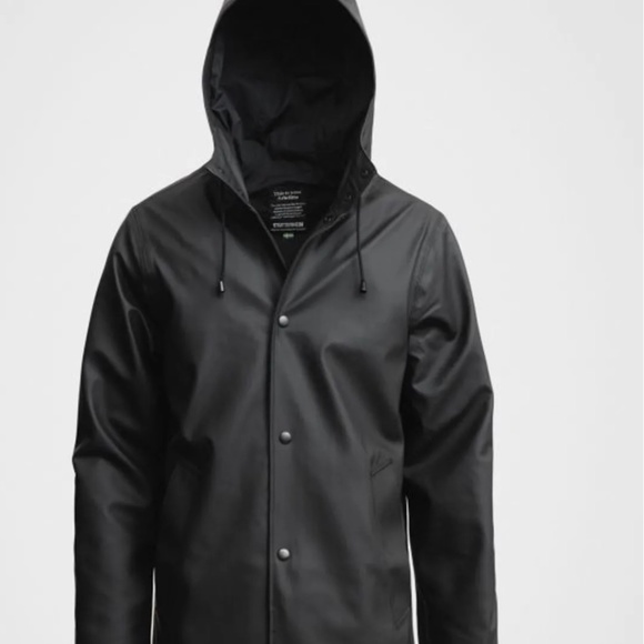 Stutterheim Raincoat—Arholma Black - Picture 1 of 3